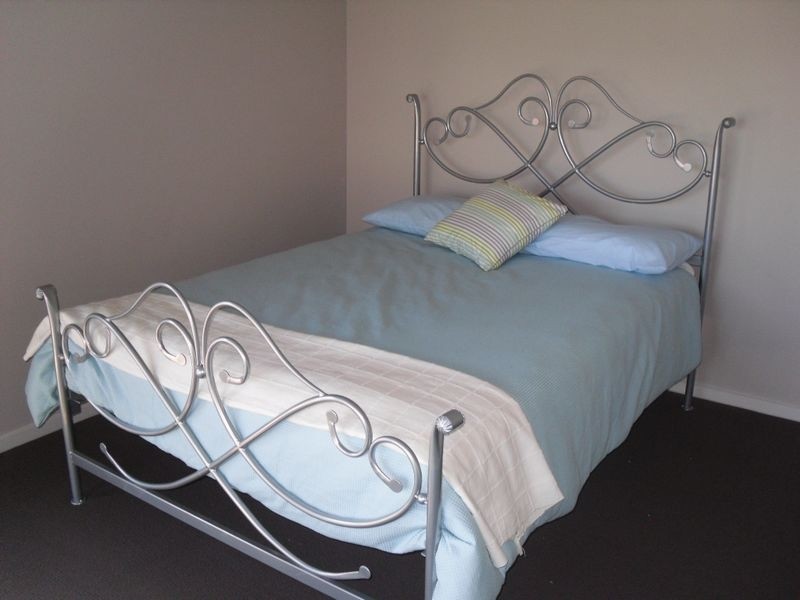 11 Endeavour Place, Inverloch VIC 3996