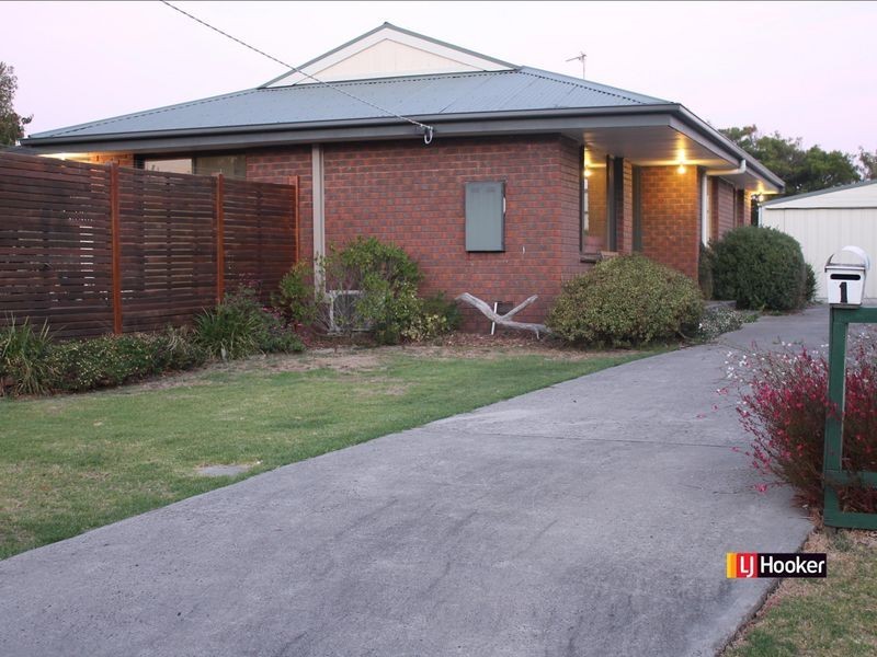 1 Usher Court, Inverloch VIC 3996