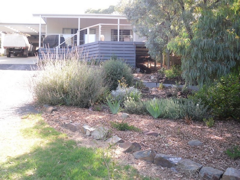 25 Seabreeze Parade, Cape Paterson VIC 3995