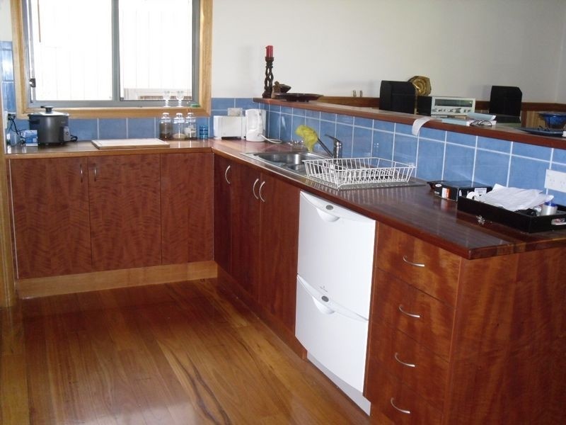 25 Seabreeze Parade, Cape Paterson VIC 3995