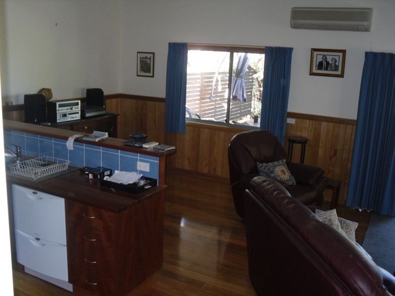 25 Seabreeze Parade, Cape Paterson VIC 3995