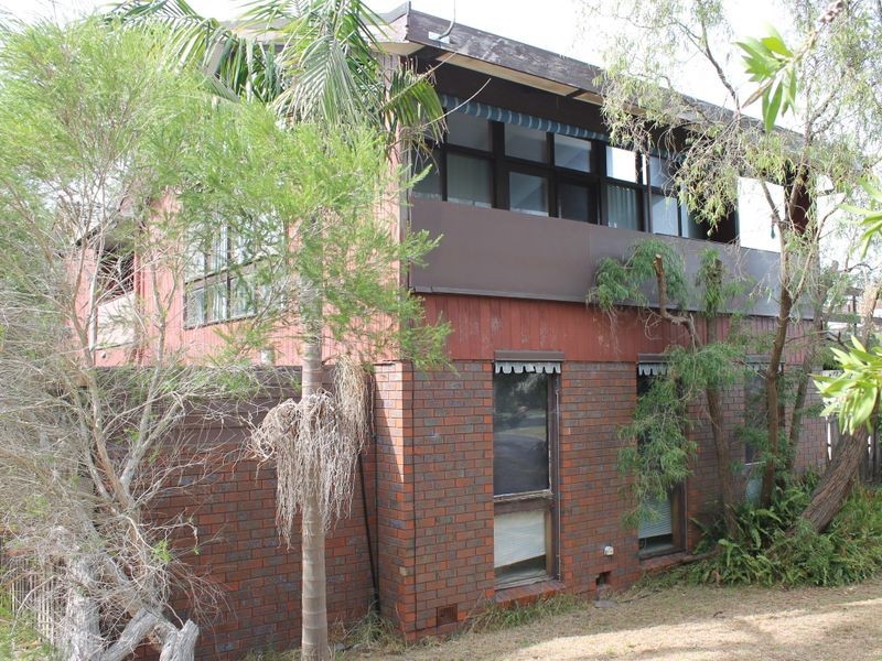 9 Ebor Avenue, Inverloch VIC 3996