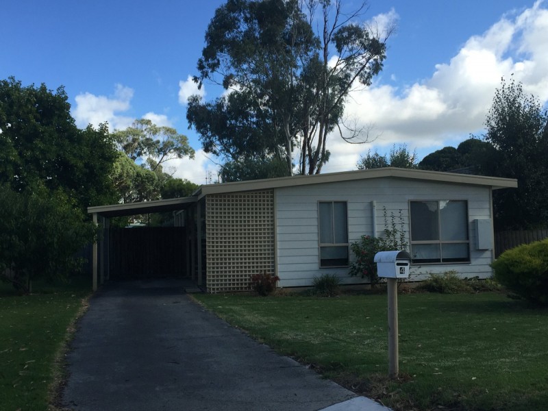 4 Kennards Court, Inverloch VIC 3996