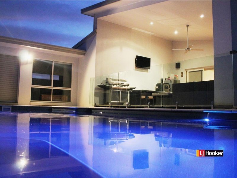 45 Woodland Heath Drive, Inverloch VIC 3996