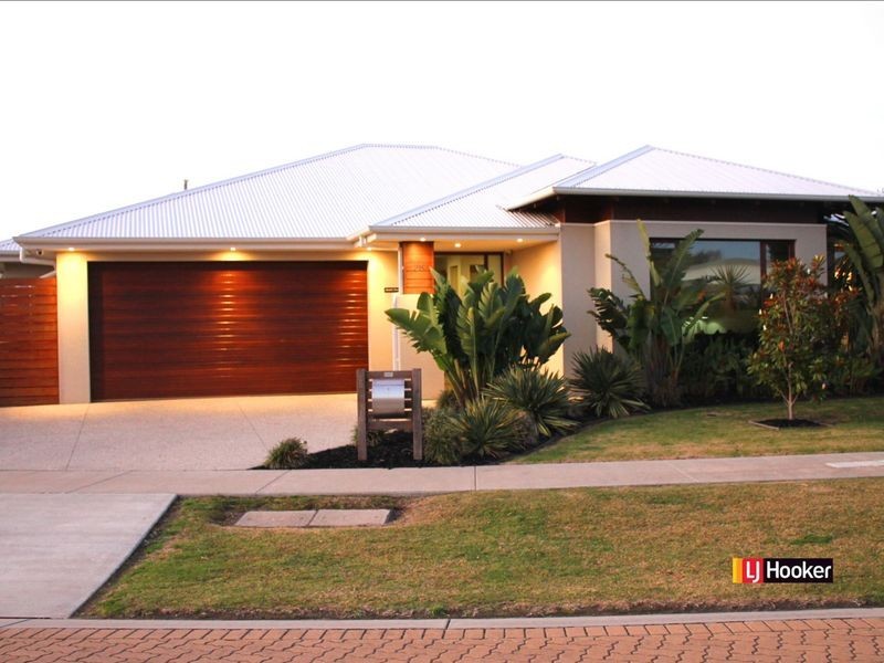 28 Paperbark Place, Inverloch VIC 3996