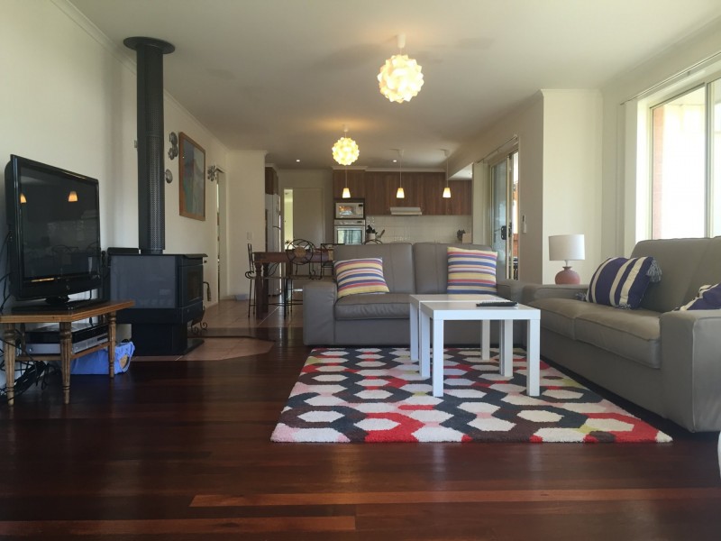 18 Lindsey Close, Inverloch VIC 3996