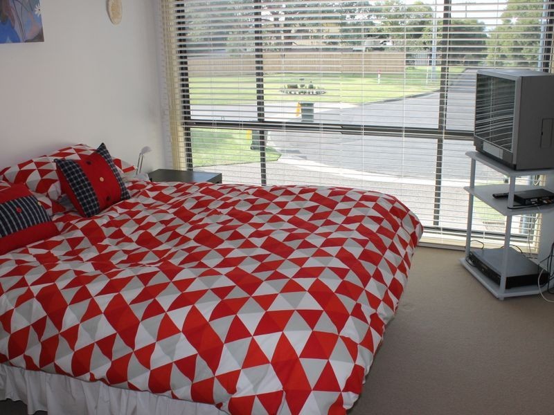1/20 Kathryn Close, Inverloch VIC 3996