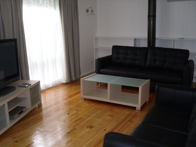 24 Sandymount Avenue, Inverloch VIC 3996