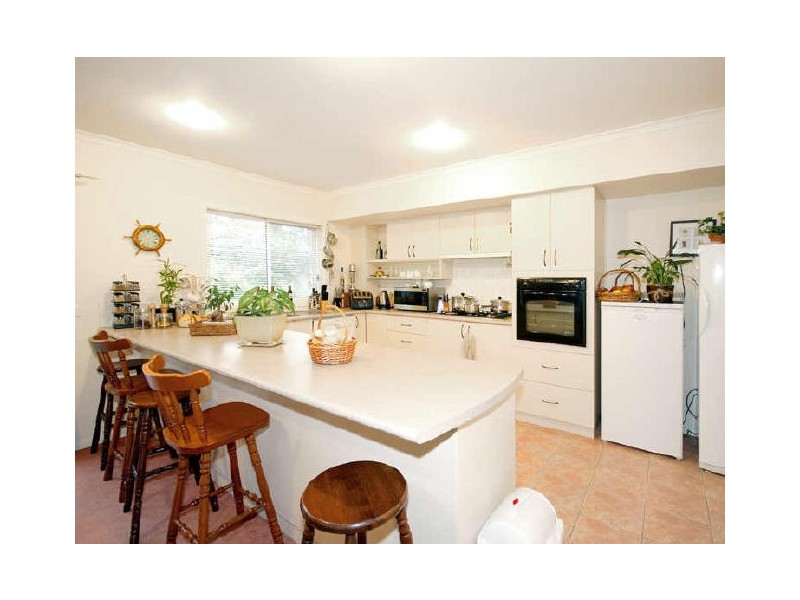 25 Sandymount Avenue, Inverloch VIC 3996