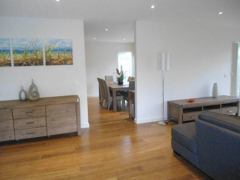 1/70 Surf Parade, Inverloch VIC 3996