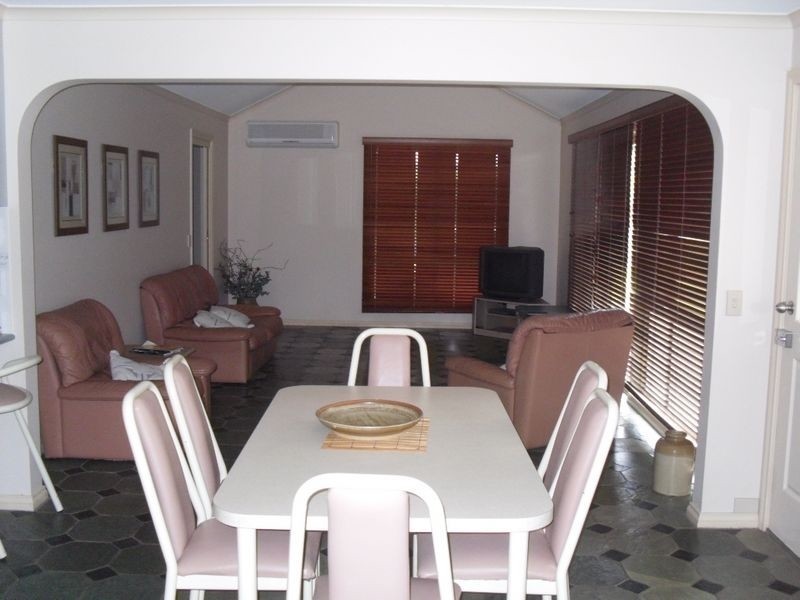 37 Ripple Drive, Inverloch VIC 3996