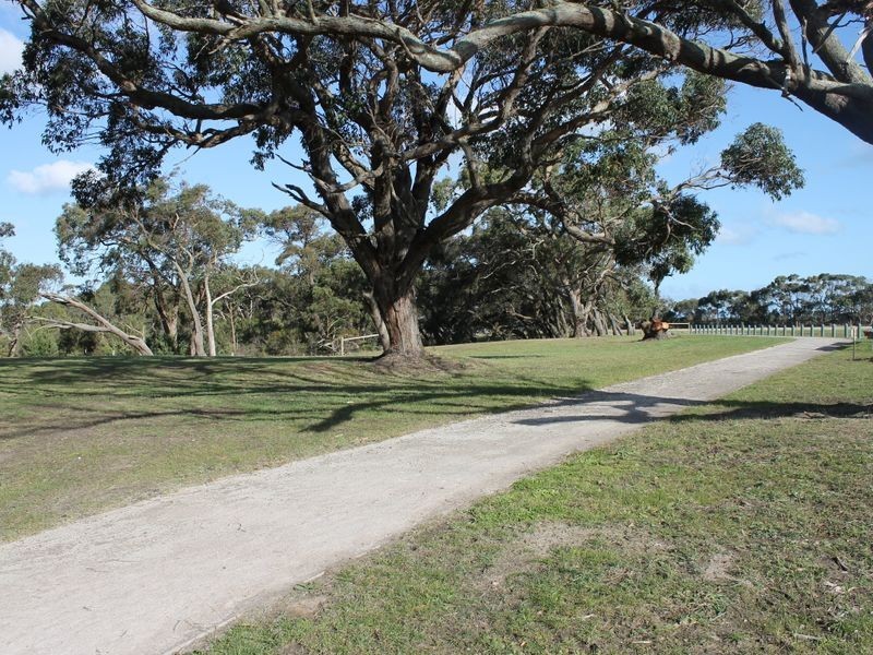 6 Glennie Place, Inverloch VIC 3996