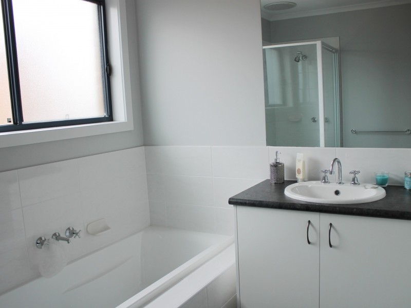 12A High Street, Inverloch VIC 3996