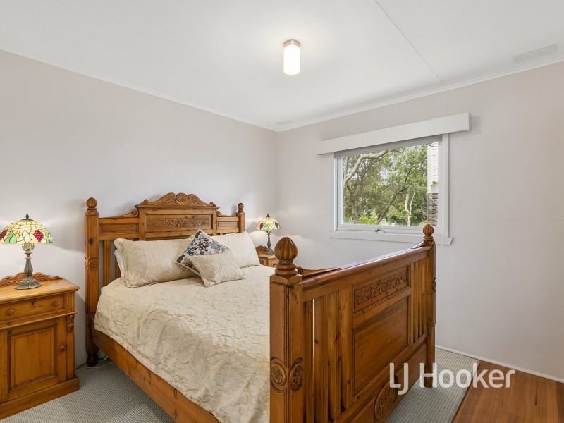 17 Lohr Avenue, Inverloch VIC 3996