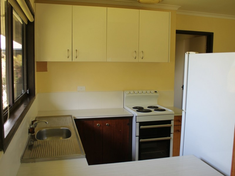 36 Beilby Avenue, Inverloch VIC 3996