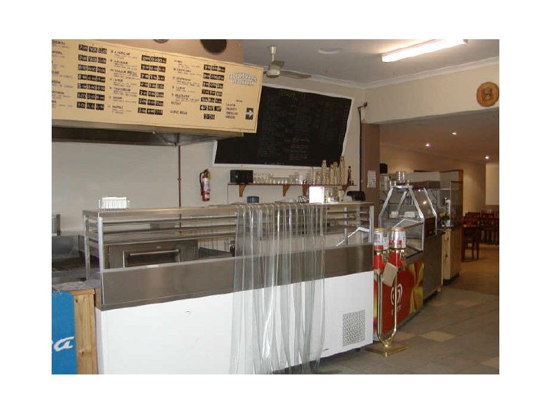 Shop B/2 Ramsey Boulevard, Inverloch VIC 3996