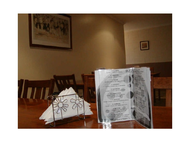 Shop B/2 Ramsey Boulevard, Inverloch VIC 3996