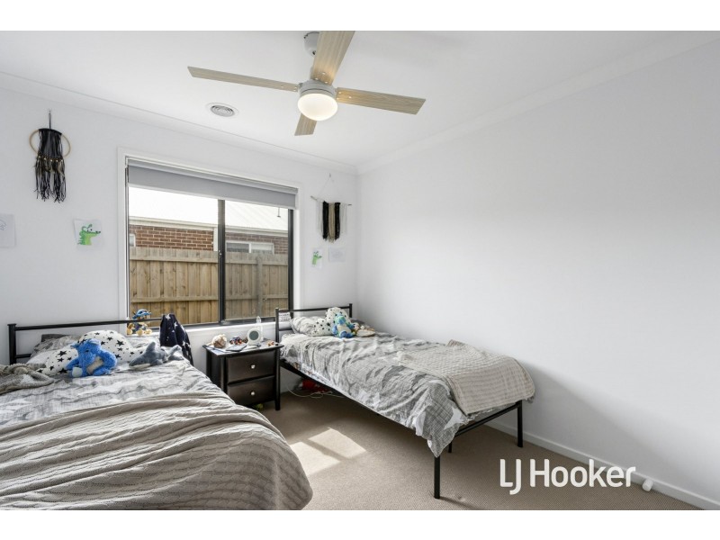 17 Headland Way, Inverloch VIC 3996