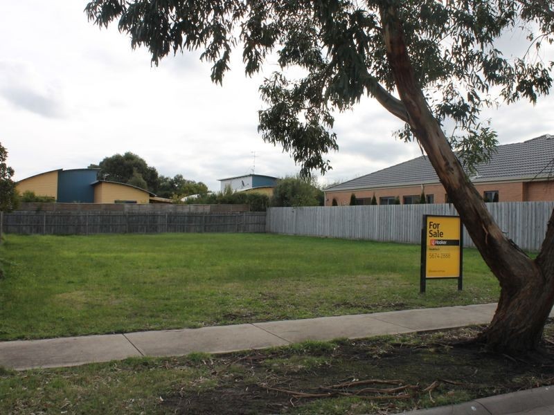 25 (Lot 28 Regatta Place, Inverloch VIC 3996