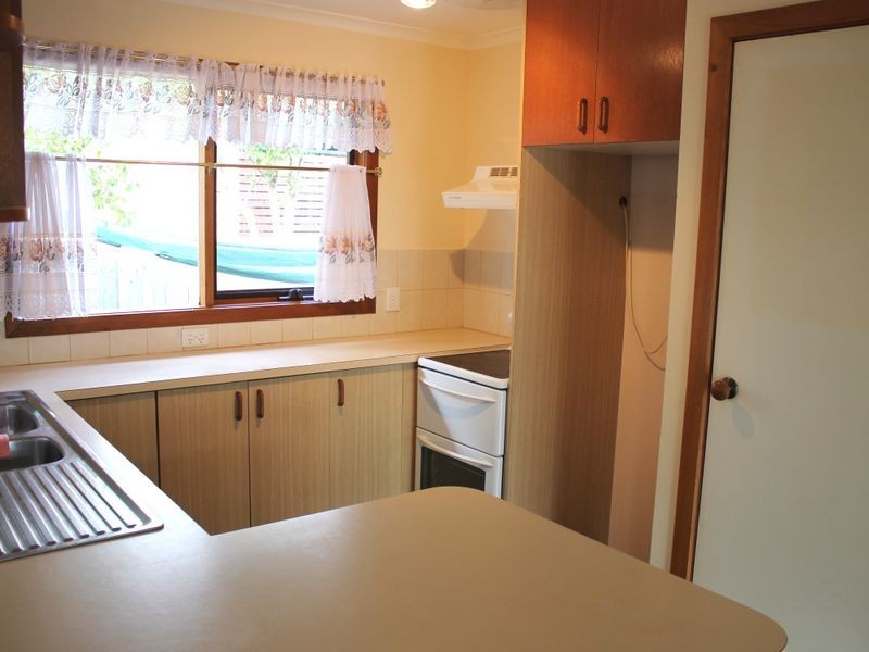 6 Alwyn Court, Inverloch VIC 3996