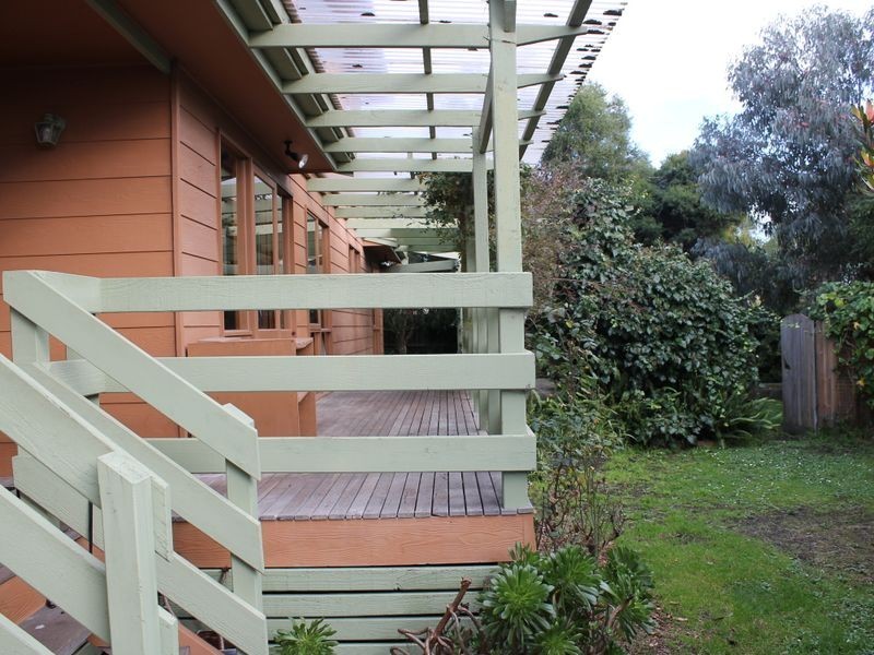 6 Alwyn Court, Inverloch VIC 3996