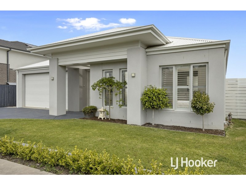 9 Radiata Place, Inverloch VIC 3996
