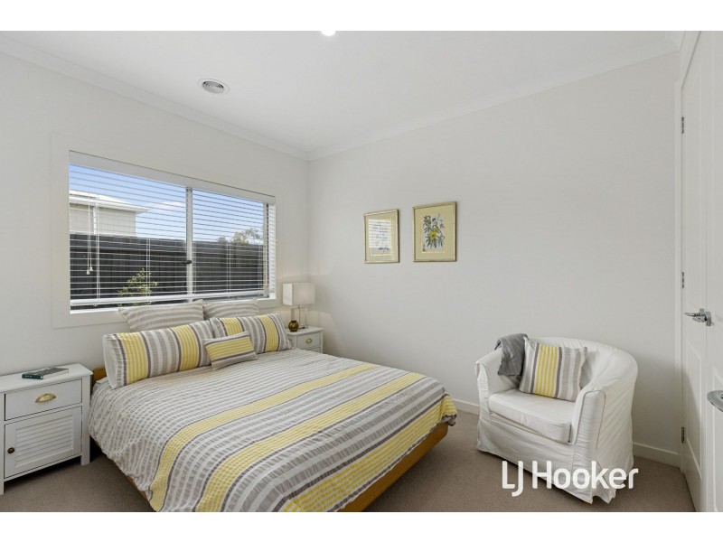 9 Radiata Place, Inverloch VIC 3996