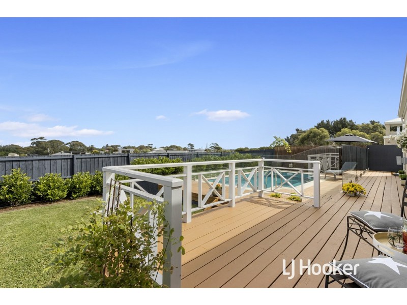 9 Radiata Place, Inverloch VIC 3996