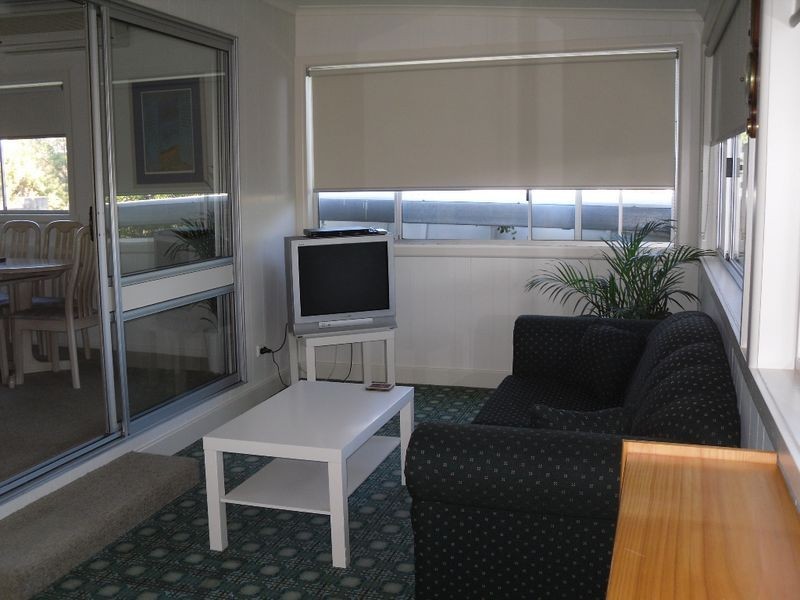 10 Hopetoun Street, Inverloch VIC 3996