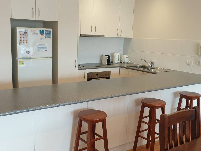 2/20 Beaton Place, Inverloch VIC 3996