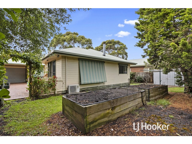 61 Veronica Street, Inverloch VIC 3996