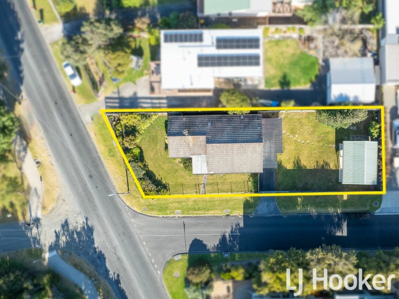 35 The Esplanade, Inverloch VIC 3996