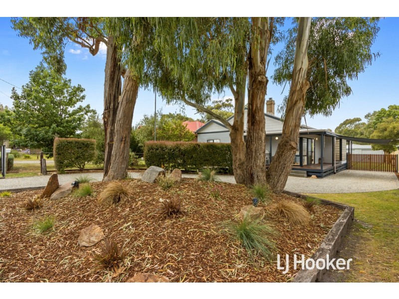 61 Dixon Street, Inverloch VIC 3996