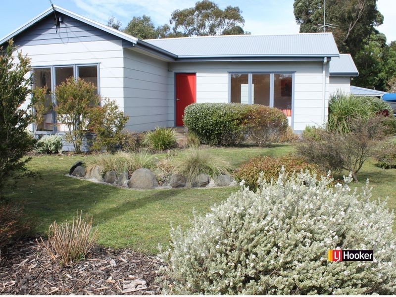 31 Toorak Road, Inverloch VIC 3996