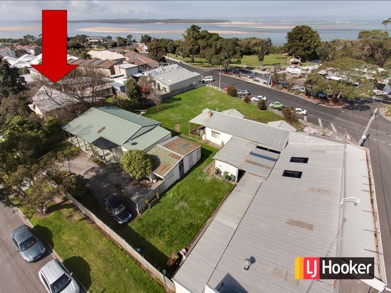 4 Hopetoun Street, Inverloch VIC 3996