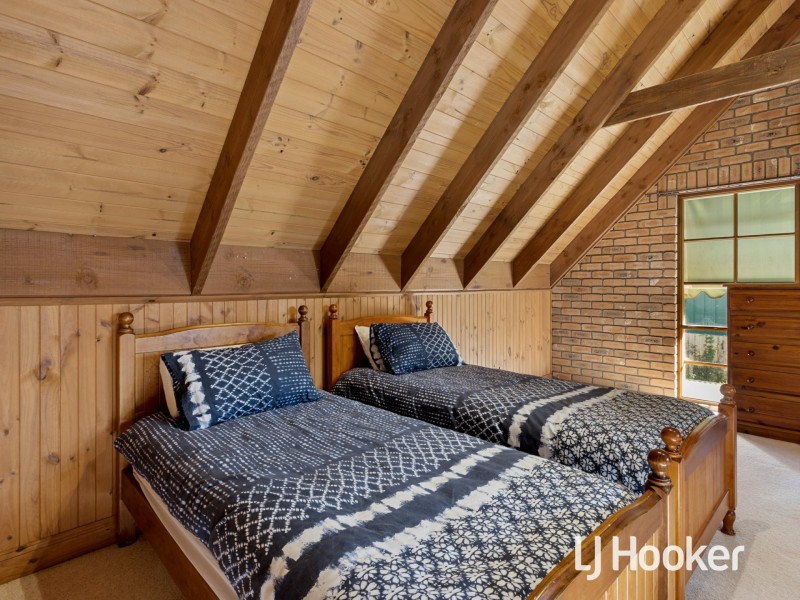 6-8 Bacon Avenue, Koonwarra VIC 3954