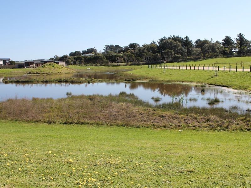 39 Paperbark Place, Inverloch VIC 3996