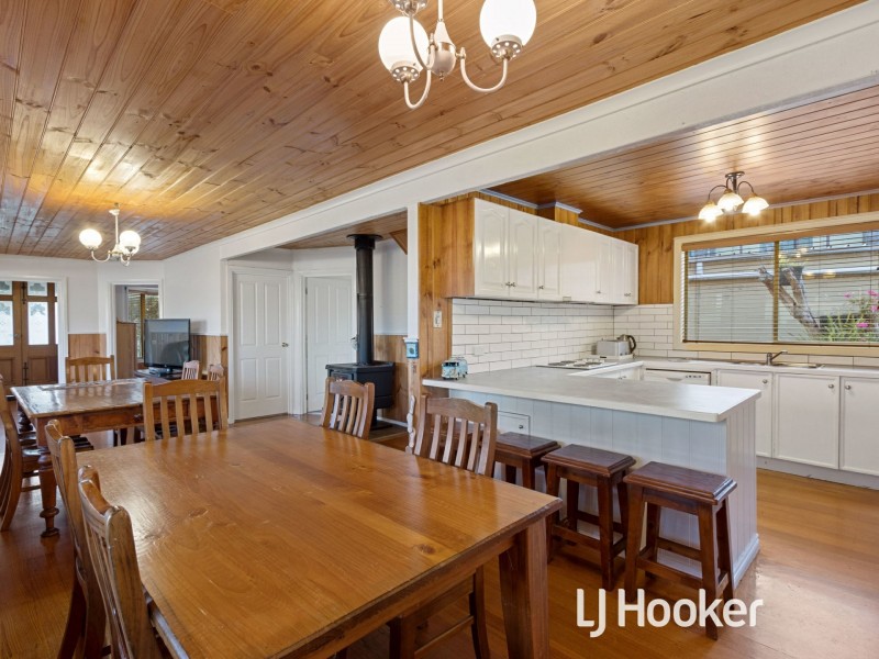 12 Cuttriss Street, Inverloch VIC 3996