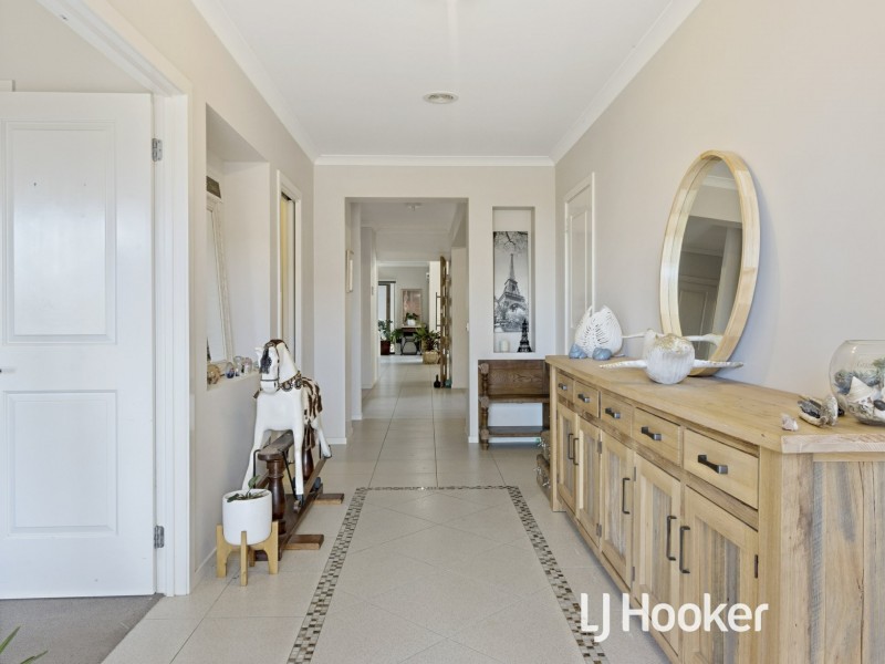 36 Beachcomber Drive, Inverloch VIC 3996