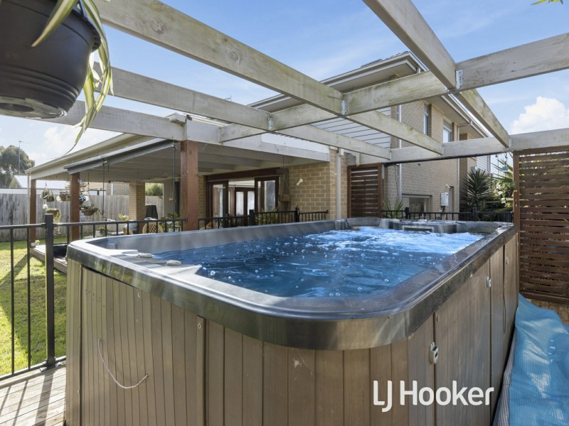 36 Beachcomber Drive, Inverloch VIC 3996