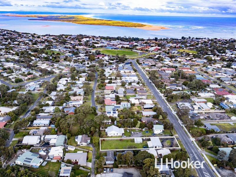 34 Powlett Street, Inverloch VIC 3996