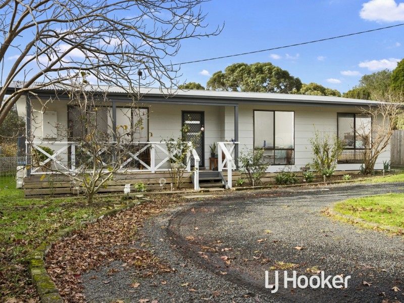 34 Powlett Street, Inverloch VIC 3996