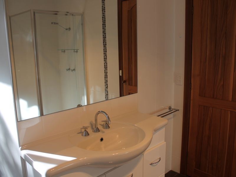 82 Bayview Avenue, Inverloch VIC 3996