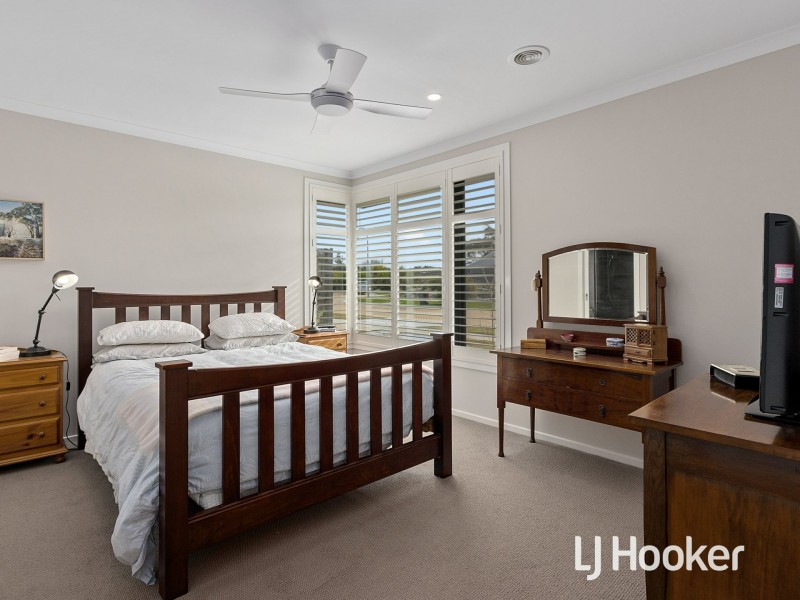 5 Radiata Place, Inverloch VIC 3996