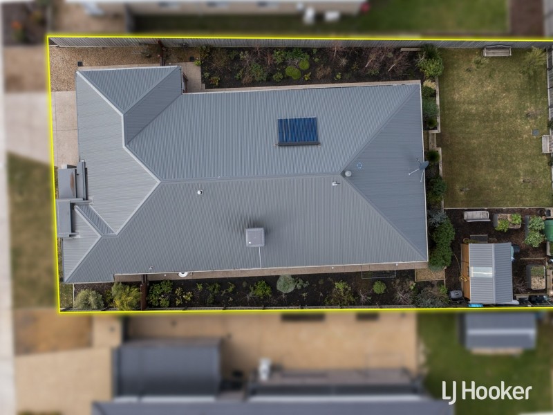 5 Radiata Place, Inverloch VIC 3996