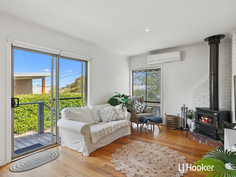 12 Corsair Grove, Inverloch VIC 3996