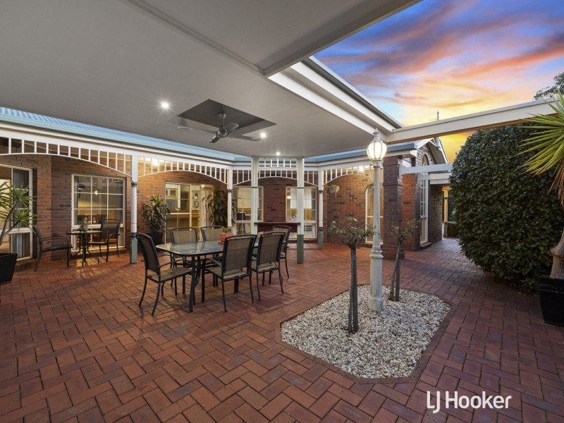 2a Louise Simon Court, Leongatha VIC 3953