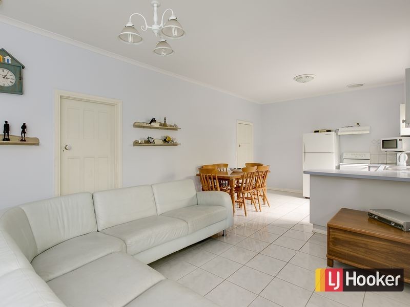 2a The Crescent, Inverloch VIC 3996