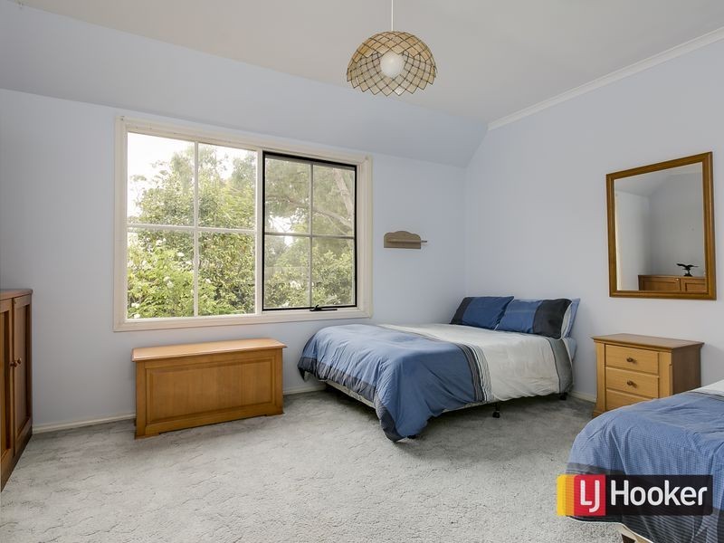 2a The Crescent, Inverloch VIC 3996