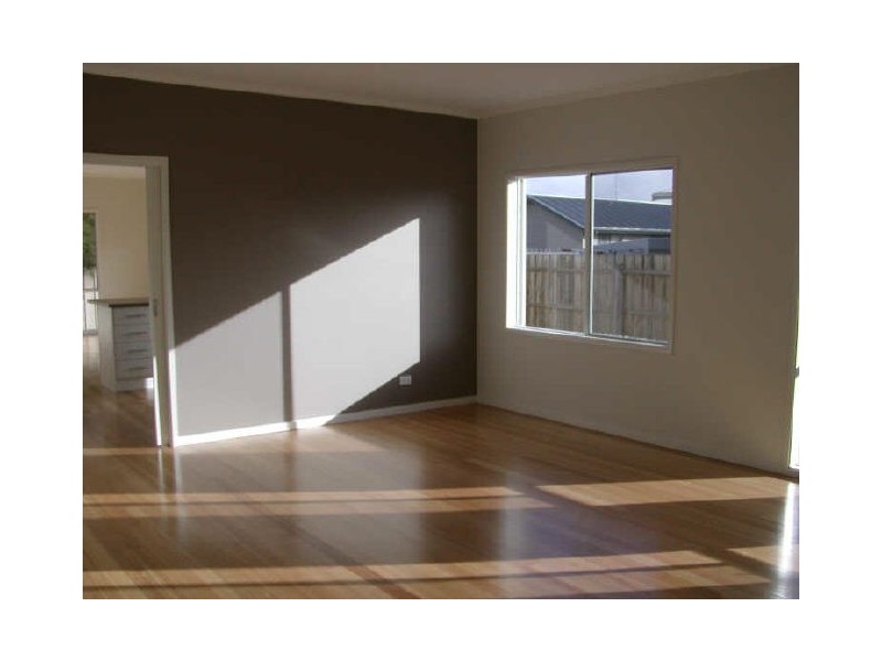 19 Regatta Place, Inverloch VIC 3996